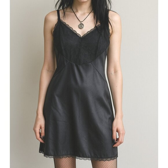 Van Raalte Dresses & Skirts - Vintage Van Raalte Sz 34 Black Lace Nylon Whimsigoth Slip Dress Witchy Halloween